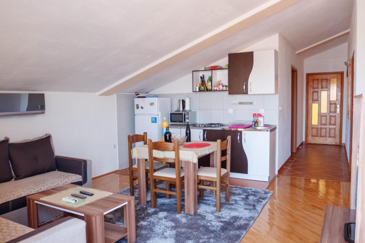 Apartmani Petar Тиват Екстериор снимка